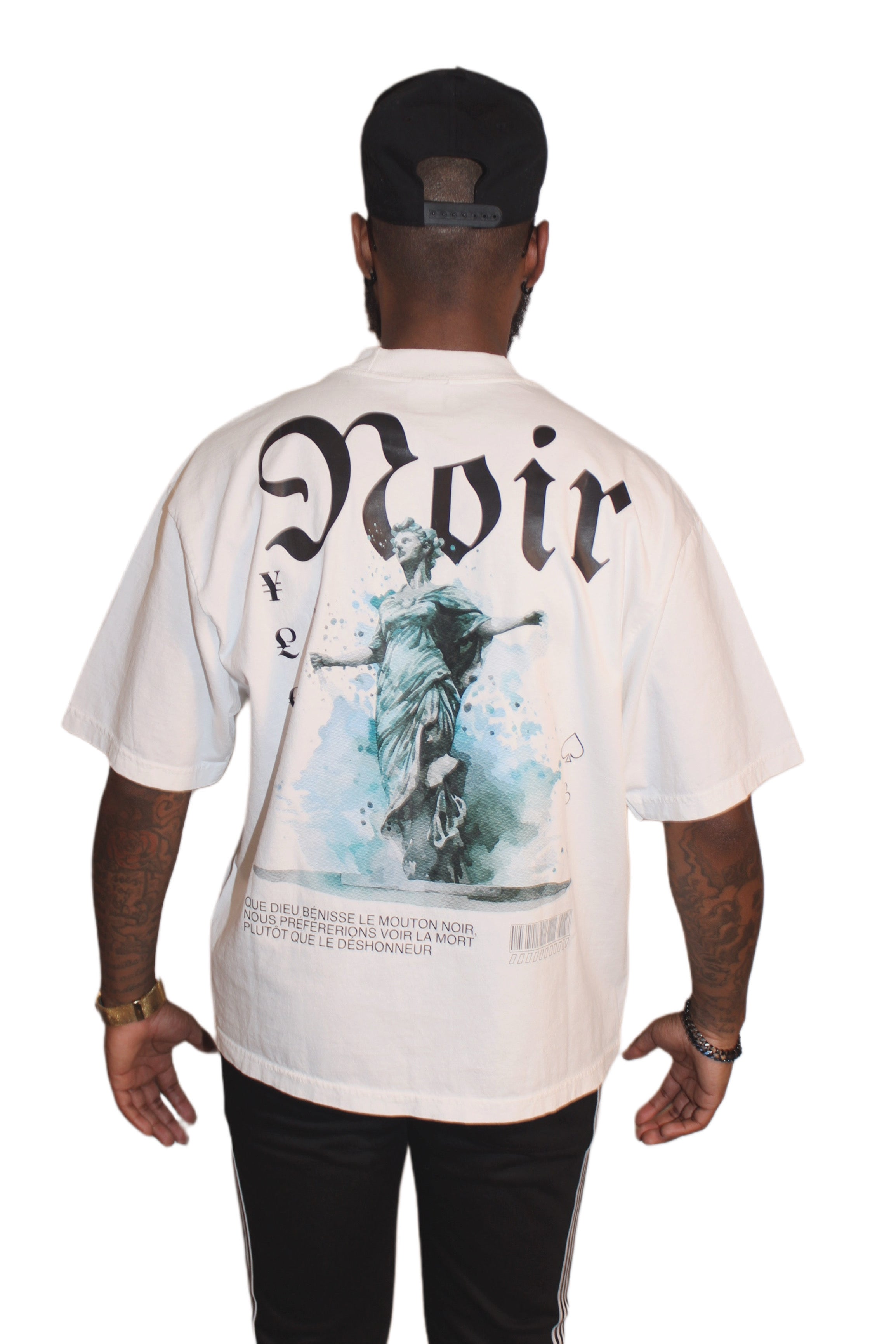 NOIR | BLÜE